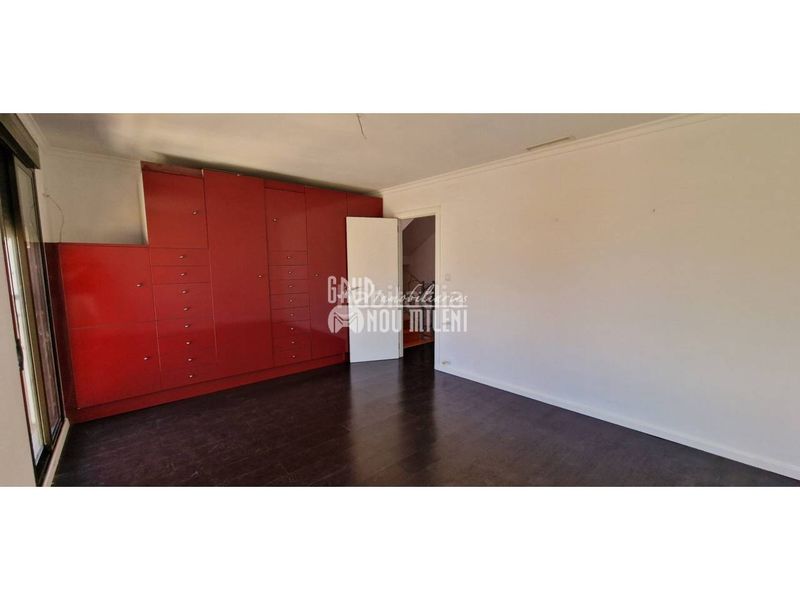 Foto e61ad512-7505-43a9-b059-38b954b30065. Casa amb calefacció aparcament a Catarroja