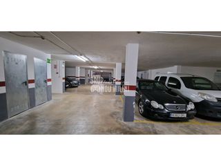 Rent Car parking  Calle juan sebastian el cano. Alquiler de garaje en alfafar