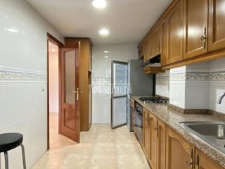 Lloguer Pis a Malva Rosa. Alquiler de piso exterior de 2 habitaciones en la malvarosa, val