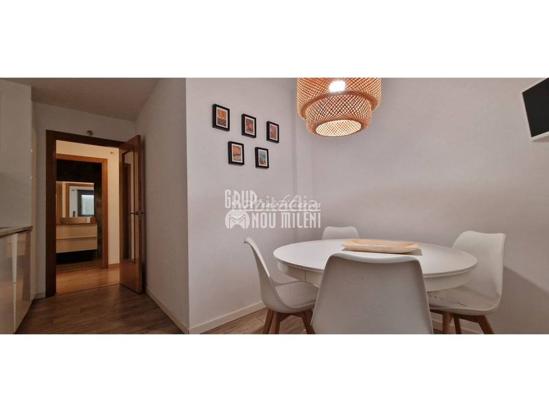 Foto b9a23669-cbf5-40cb-a225-bcb86253a65d. Pis amb calefacció aparcament a Silla