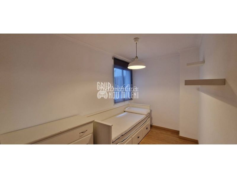 Foto e2a64537-4af9-4af2-8806-ce351a51b24d. Pis amb calefacció aparcament a Silla