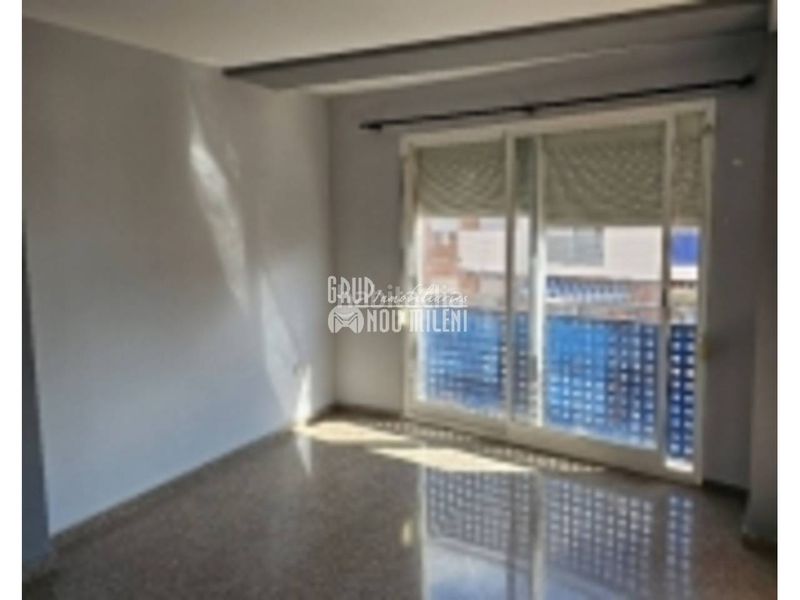 Foto e0e00f03-be1b-461d-aba3-45fc6daadde1. Pis amb aparcament a Alaquàs