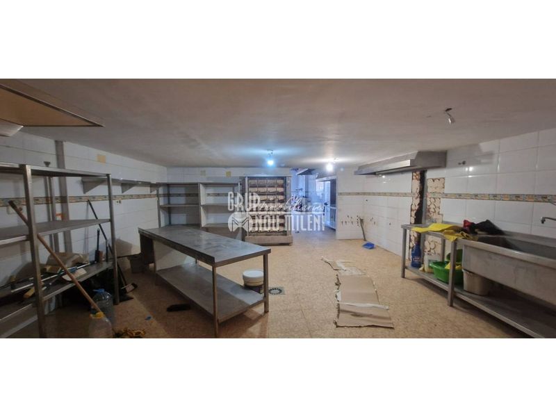 Foto 78ca875d-ef43-4560-976d-fc1b82f69d9e. Local comercial a Albal