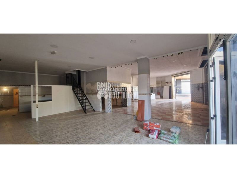 Foto a3b04211-5104-4d70-8f78-751a0a60b8b3. Local comercial a Albal