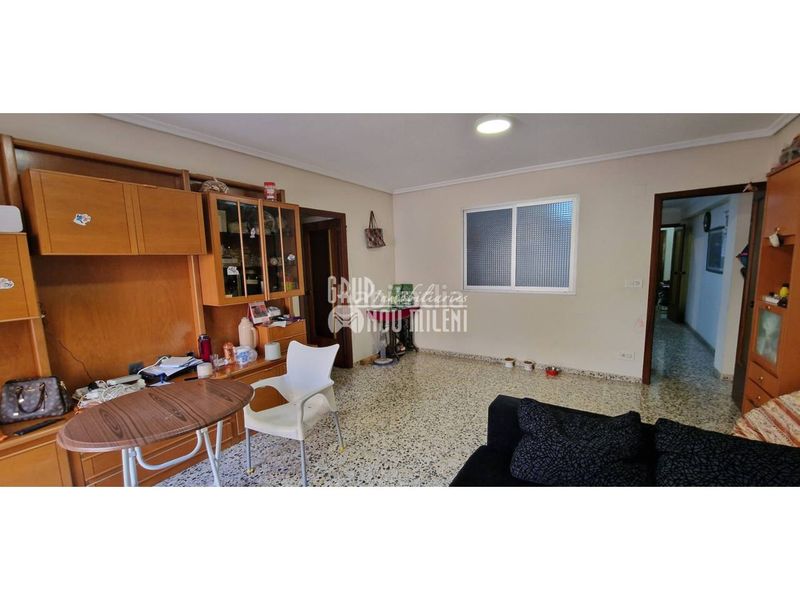 Foto 78922f49-e3ce-44c3-8389-f86017d8c101. Pis a Benifaió