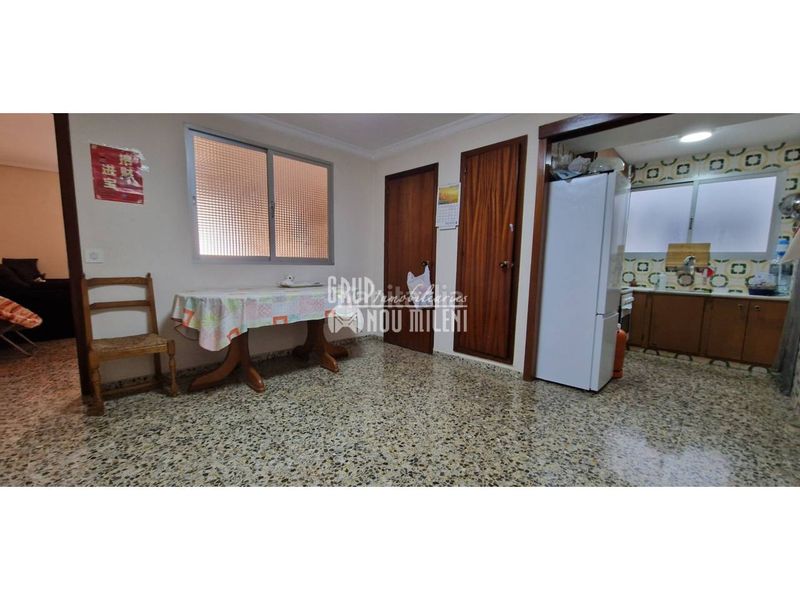 Foto ec8a5e49-0acc-4cbe-a547-b9c7001103b7. Pis a Benifaió