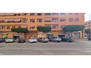 Miete Geschäftsraum  Avenida artal de foces. Local comercial en alquiler en alcàsser, planta baja y a estrena