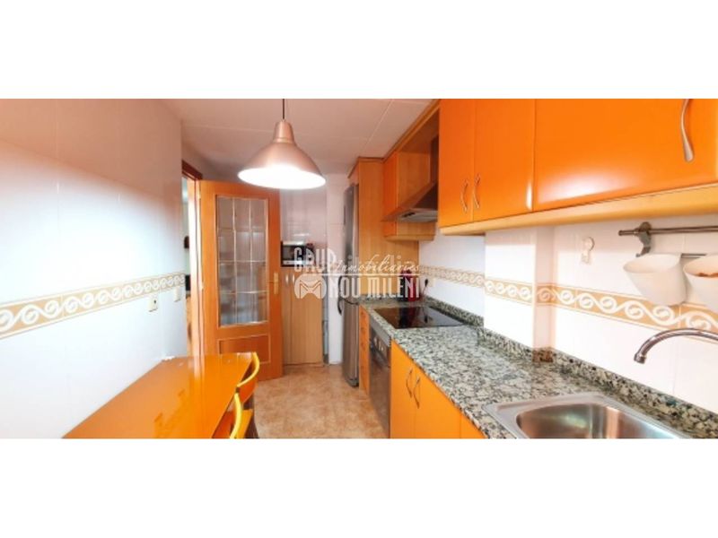 Foto cb612901-7ed6-4990-9c7f-bce37c974fdf. Lloguer àtic amb aparcament piscina a Catarroja