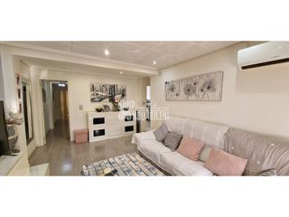 Appartamento  Calle literato azorín. Venta de piso amplio y luminoso en benetússer