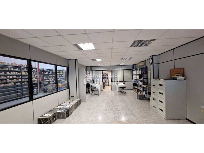 Foto ebd55633-07b5-42a4-a935-9d47cd63c45a. Lloguer nau industrial a Catarroja