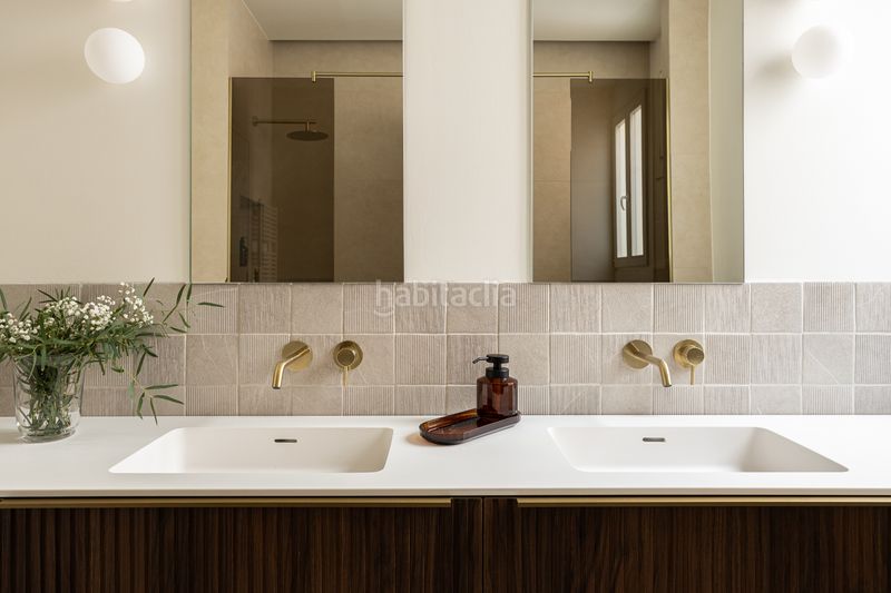 Foto 4c5ef0bb-ffea-4554-b183-a91228e0bd14. Pis amb calefacció a Dreta de l´Eixample Barcelona