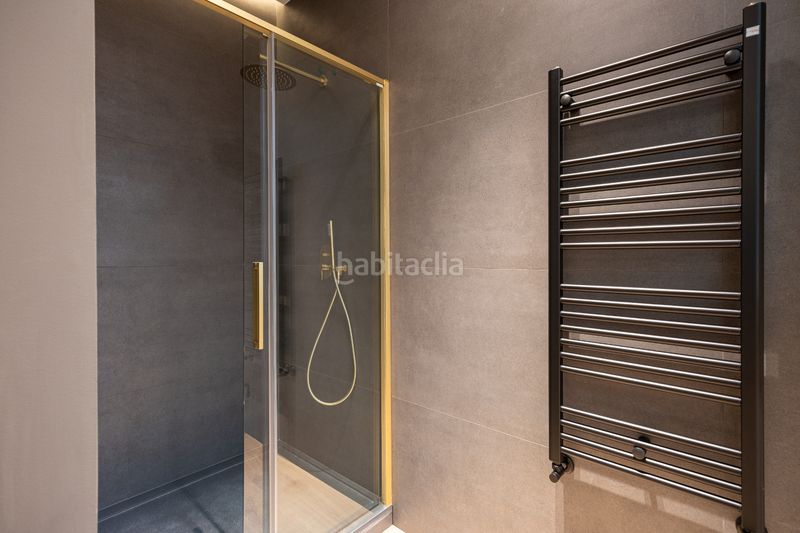 Foto 549a73d1-c211-4eaa-bf3f-ed9f00b2dd33. Pis amb calefacció a Dreta de l´Eixample Barcelona