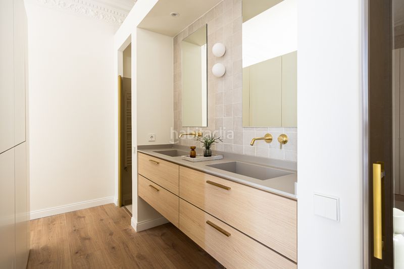 Foto 75e25577-1aaa-4dc3-9553-b5d48c85c4bd. Pis amb calefacció a Dreta de l´Eixample Barcelona