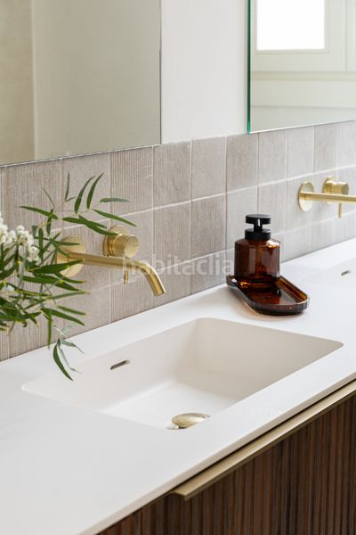 Foto 9a1bd7f1-8021-424d-862f-f9efdd0a1622. Pis amb calefacció a Dreta de l´Eixample Barcelona