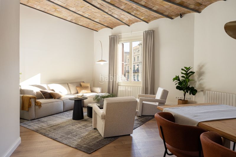 Foto e2d7711b-fb0e-457f-870e-0238eeda6f32. Pis amb calefacció a Dreta de l´Eixample Barcelona