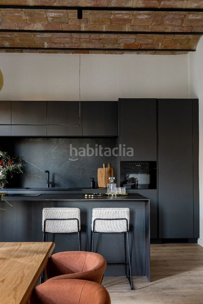 Foto f87722ae-8d5f-4c51-b750-306184e99fb4. Pis amb calefacció a Dreta de l´Eixample Barcelona