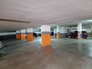 Aparcament cotxe a Carretera de Vic - Remei. Garaje en venta en manresa!