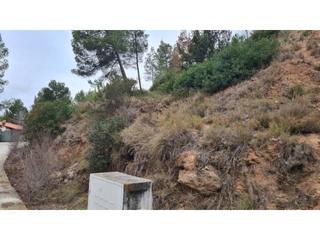 Terreny residencial a Fonollosa. Terreno en venta en canet de fals en las tres torres