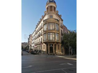 Lloguer Local Comercial a Barri Antic. Alquiler de local comercial 100 m2 en manresa  centropaseig