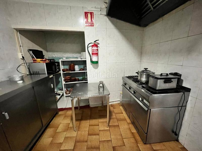 Foto 8cbb4e46-49a3-4d9f-91a0-d7501ee63734. Local comercial a Barri Antic Manresa