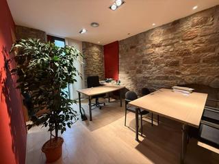 Location Bureau à Barri Antic. Alquiler de oficina en manresa
