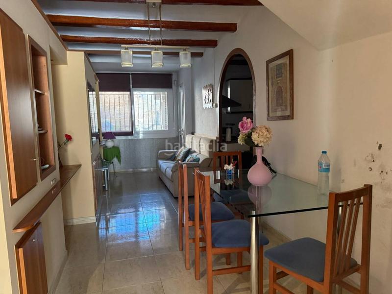 Foto 02b0d9e7-dcc2-4015-9893-0438d5cd435c. Casa  en venta planta baja reformada con la primera planta reformar a tu gusto en Manresa