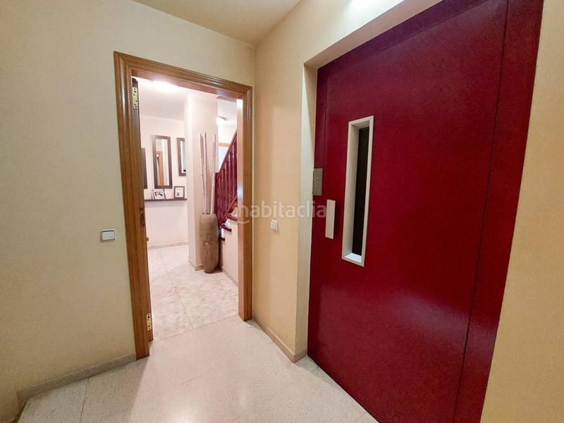 Foto ff14579a-0f74-4fde-891c-420b3a866403. Duplex avec chauffage dans Artés