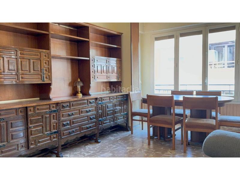 Foto dacb941e-1a46-4b80-967c-25038a62e145. Piso venta de piso en Plaça Catalunya Manresa