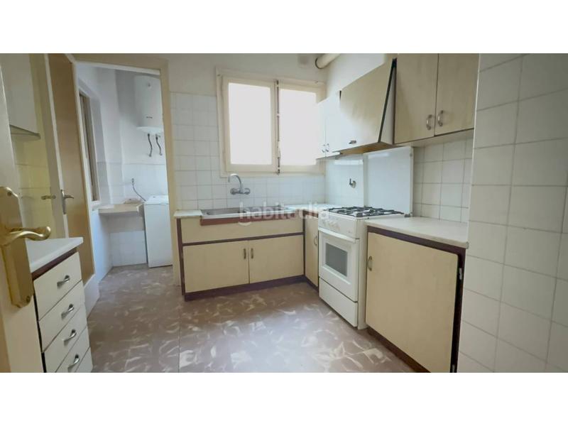 Foto f716d017-3be5-4978-9da2-3a686ec396ca. Piso venta de piso en Plaça Catalunya Manresa