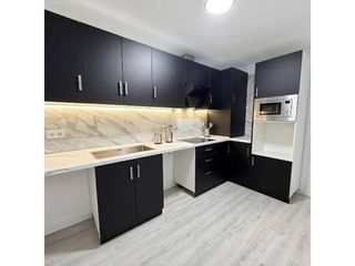 Flat  Calle darrera tossal del coro. Piso en venta totalmente reformado y a estrenar! joya con sol to