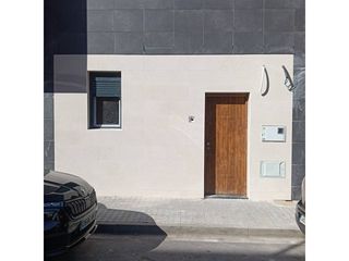 Flat  Calle sant pelegrí. Venta de piso a estrenar en artés