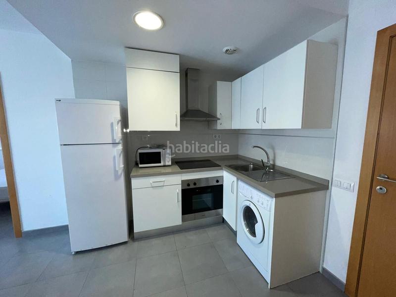 Foto 5fb71094-e36c-43cc-a666-444cc031bd8d. Lloguer apartament a principe de asturias 33 a Juan Carlos I Murcia