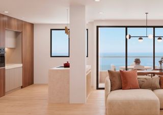 Flat  Infante juan manuel 7. Gran piso para reformar con terraza y 2 plazas de garaje en vent