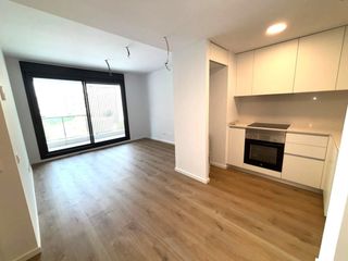 Rent Flat  Escultor antonio campillo 4. Piso de obra nueva con terraza, garaje, trastero y estupendas zo