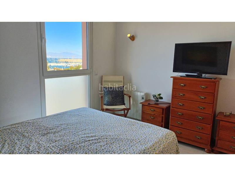 Foto 2a2dd59f-1951-4b35-b196-1758ce206470. Flat with heating parking in Port - La Clota - Puig Sec Escala (L´)