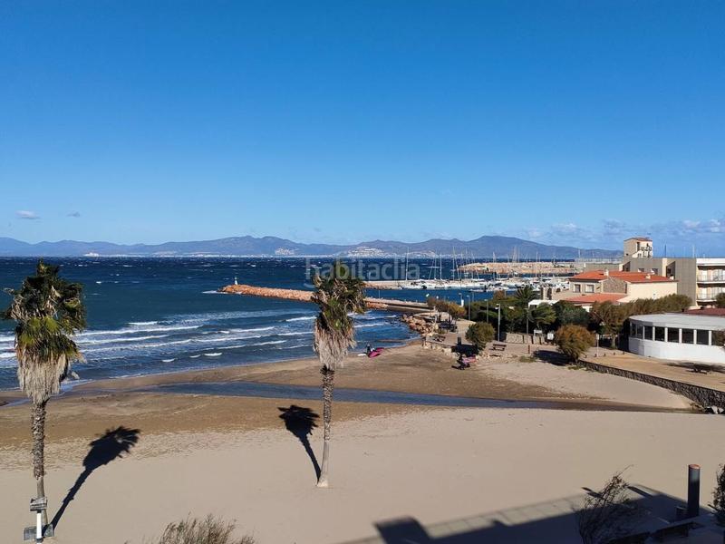 Foto 64aff37d-2afc-4fcd-be40-4f5f83135921. Flat with heating parking in Port - La Clota - Puig Sec Escala (L´)