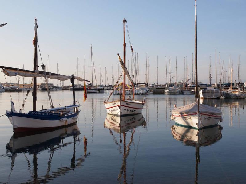 Foto cc6bbc31-29d4-4a43-bc38-5c1591361986. Flat with heating parking in Port - La Clota - Puig Sec Escala (L´)