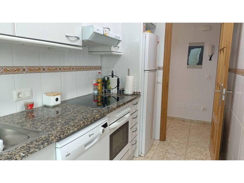 Foto 29357063-5f2e-4571-97f5-46b2ec003e21. Flat with heating parking in Nucli Antic Escala (L´)