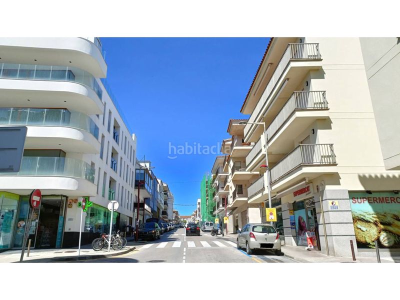 Foto 9e1de94f-34f9-40c6-834b-c5828ac945a0. Pis amb calefacció aparcament a Eixample Residencial Escala (L´)