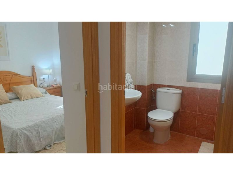 Foto fc02c62f-c979-4463-b53f-c202bc0f40b7. Flat with heating parking in Nucli Antic Escala (L´)