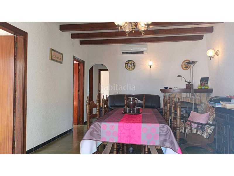 Foto a10b6bcf-2760-4319-b2d2-6a4657f57eae. Casa amb aparcament a Port - La Clota - Puig Sec Escala (L´)