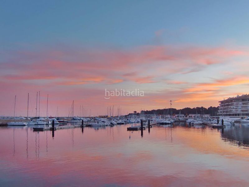 Foto be8c1f91-992d-4849-9047-d2381fb97265. Flat in calle narcís monturiol 15 in Port - La Clota - Puig Sec Escala (L´)