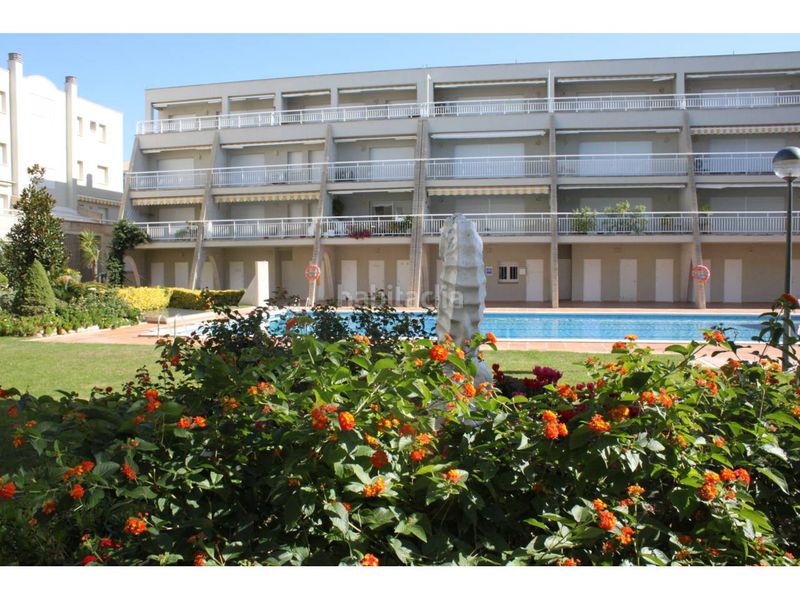 Foto fa4ffd5a-6d6c-42d2-adb7-9f8afcf3065b. Flat in calle narcís monturiol 15 in Port - La Clota - Puig Sec Escala (L´)