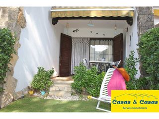 Flat  Calle narcís monturiol 23. Piso en venta en lescala
