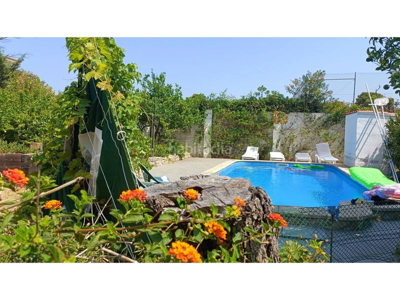 Foto b2295a21-33a4-4614-8214-b47c2d74e800. Casa amb aparcament piscina a Riells Escala (L´)
