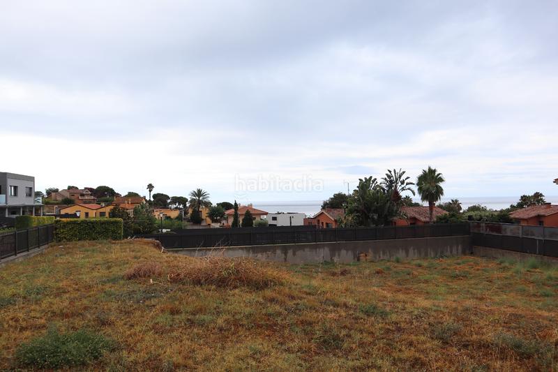 Foto ca39100f-92fd-4612-9972-49a34a8d8ef7. Terreny residencial a carrer del vallespir 24 a Can Quirze Mataró