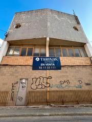 Édifice à Carrer de miquel cuní 24. Edificio en venta en el centro de calella