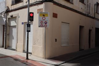 Lloguer Local Comercial a Carrer de sant josep 57. ¿buscas el local perfecto para arrancar tu proyecto? aquí lo tie