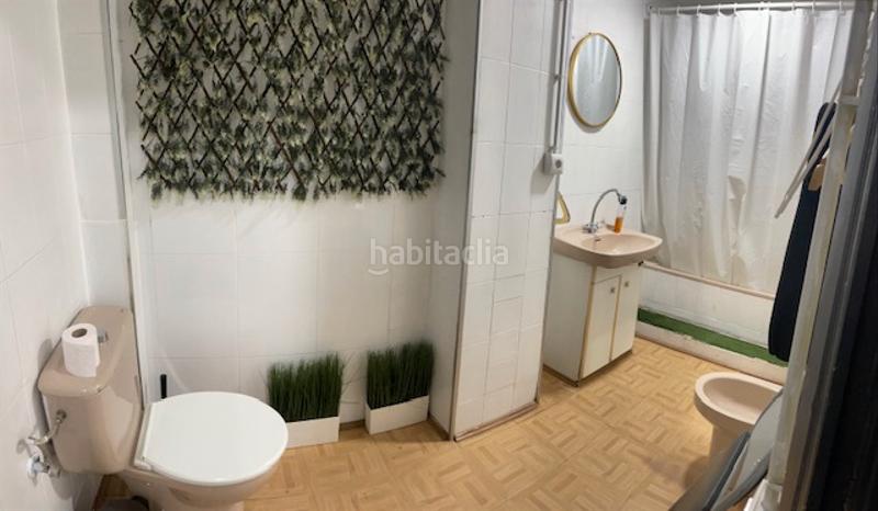 Foto 4d564c3e-a579-4610-9c42-2e26ce6c4a94. Locale commerciale in carrer de rocafort 155 in La Nova Esquerra de l´Eixample Barcelona