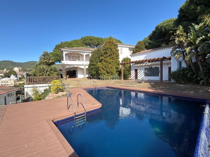 Foto 6f52f399-dbb3-43d9-a070-7470950f28b3. Casa amb calefacció aparcament piscina a Canet de Mar